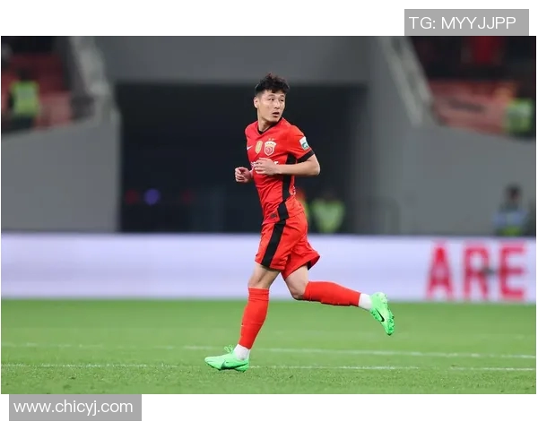 武磊赛场爆发小插曲,裁判如何处理?