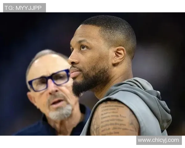 突发消息!利拉德宣布离队决定 球迷纷纷表达不舍与告别之情 突发消息!利拉德宣布离队决定 球迷纷纷表达不舍与告别之情